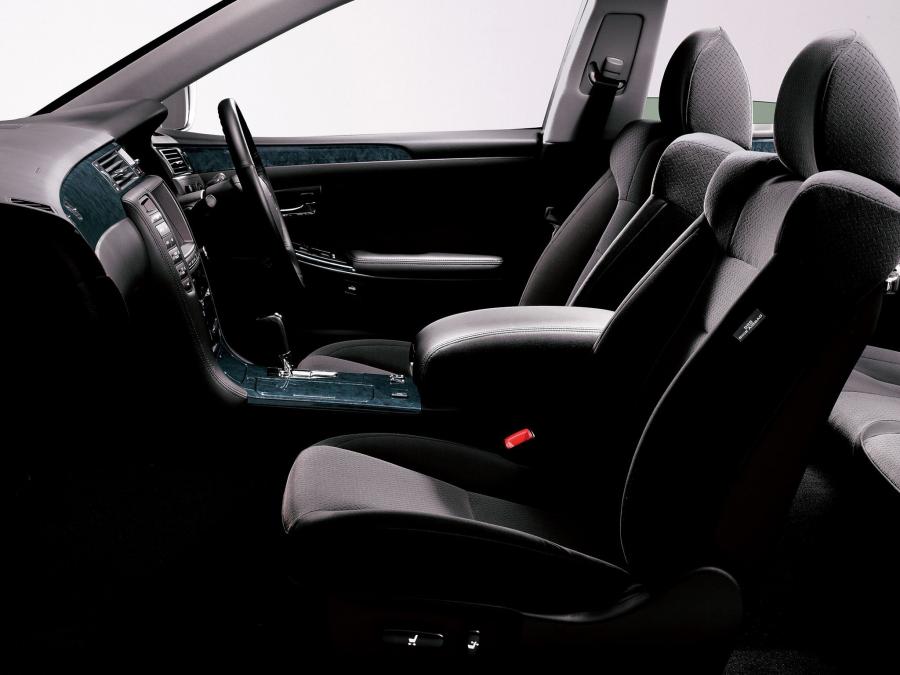  Toyota Crown Athlete 2003 года  (фото 8 из 15)